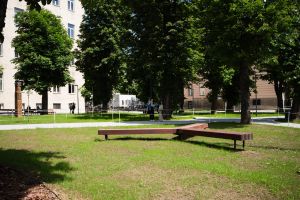 https://felvi.aok.pte.hu/static-files/55682/aok_parkavatas_20250519_015_kerekes._w_300_h_300.jpg